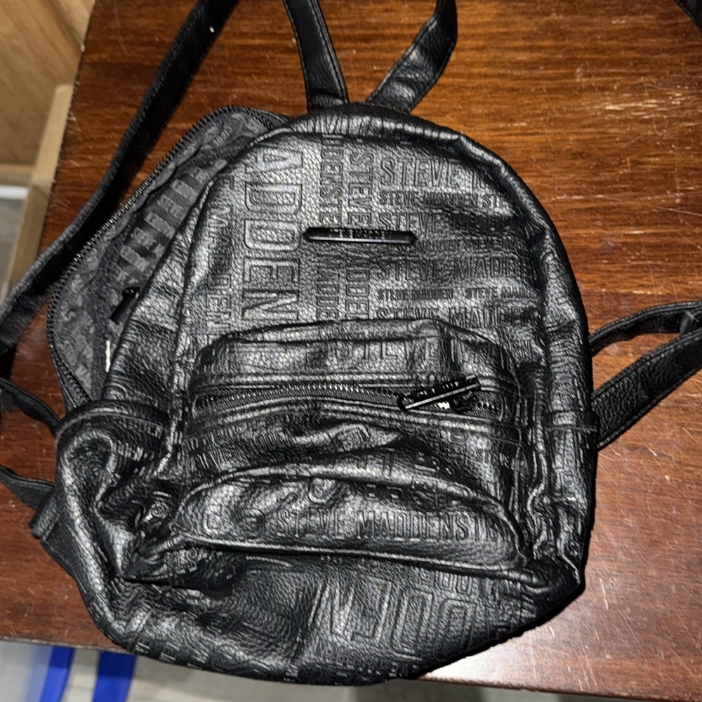Steven Madden mini backpack